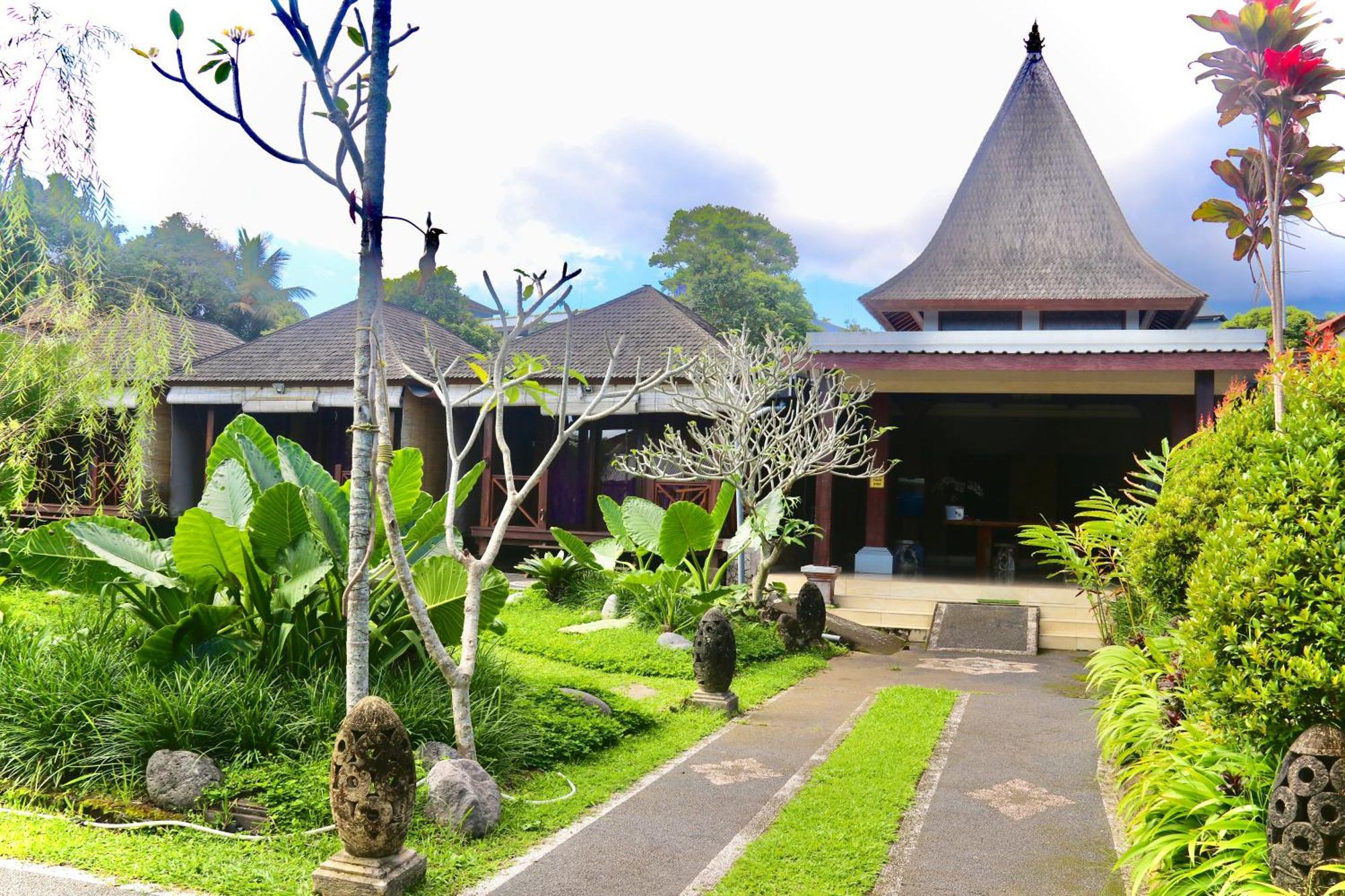 Puri Karang Besakih Menanga Exterior foto